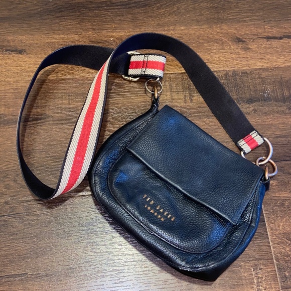 TED BAKER DARCELL AMALI BLACK PEBBLE LEATHER CROSSBODY SADDLE BAG HANDBAG - Picture 1 of 16